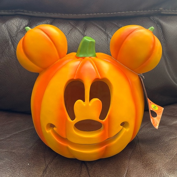 Disney Halloween Mickey Mouse Light Up Pumpkin - Picture 2 of 15